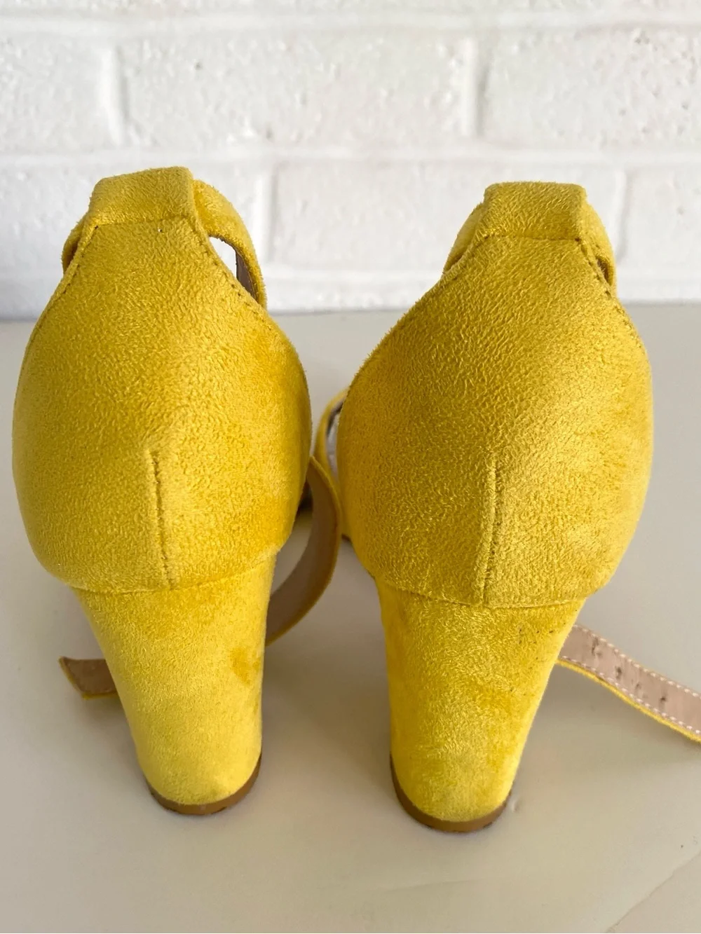 Forever Yellow Faux Suede Pointed Toe Block Heels with Ankle Strap 8 Retro Mod